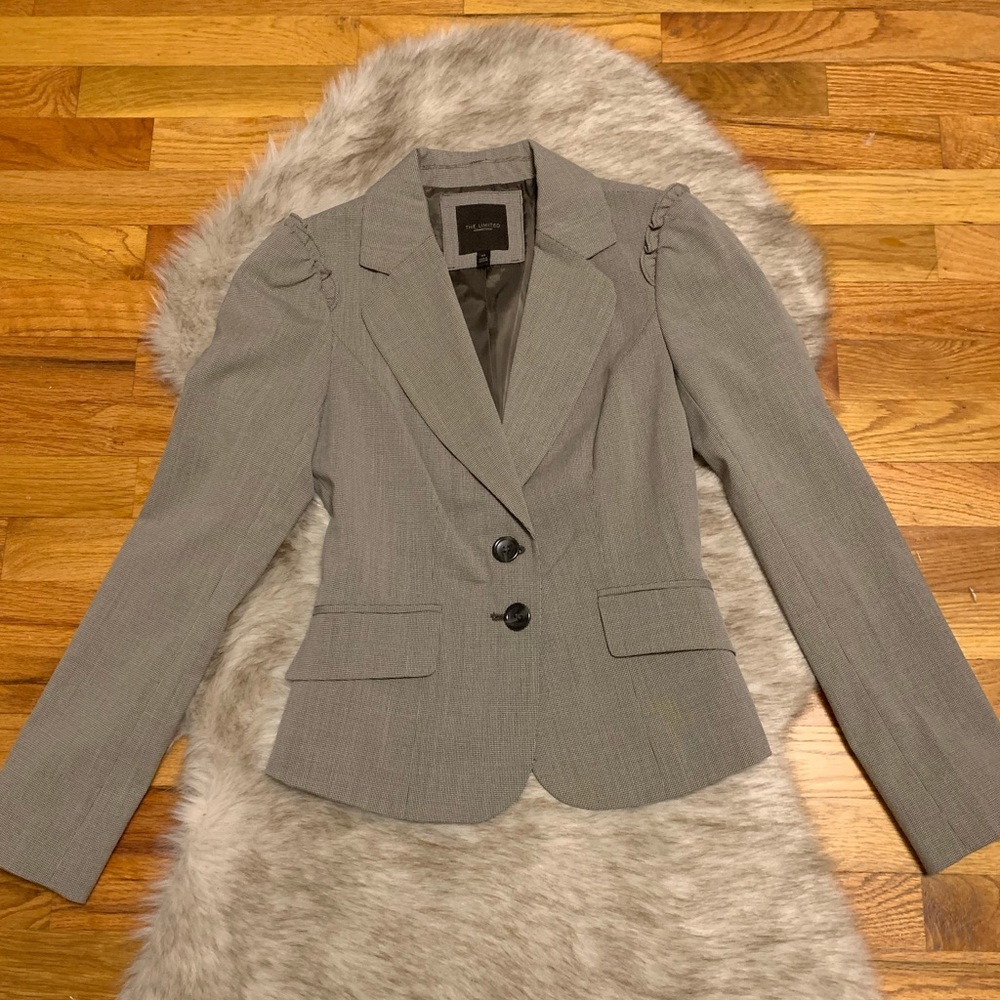 NWOT - The Limited. Brown Blazer. XS.